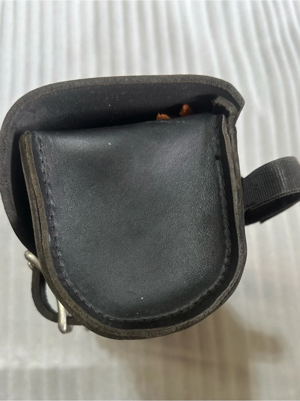 Black Leather Motorcycle Bag with Velcro w/ Buckle, and Handlebar  Straps